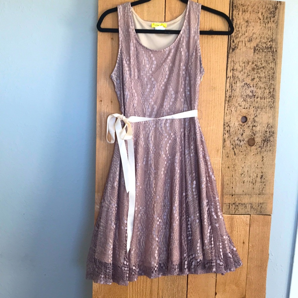 Lace dress